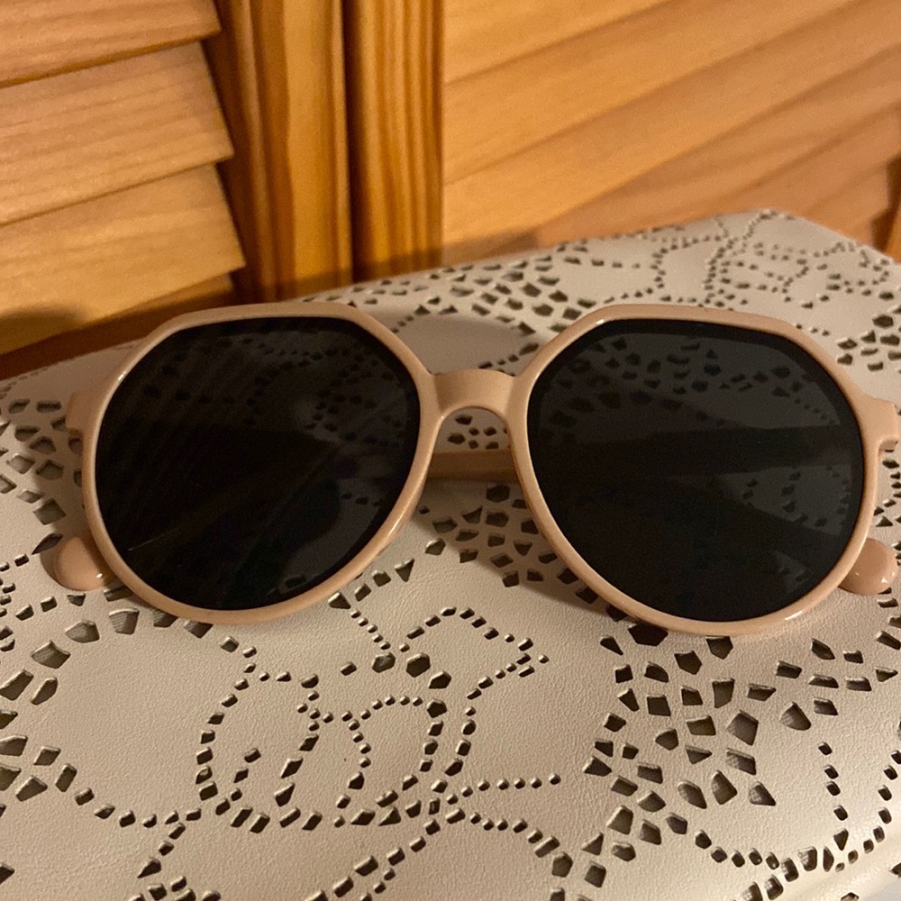 Retro Oversized Sunglasses